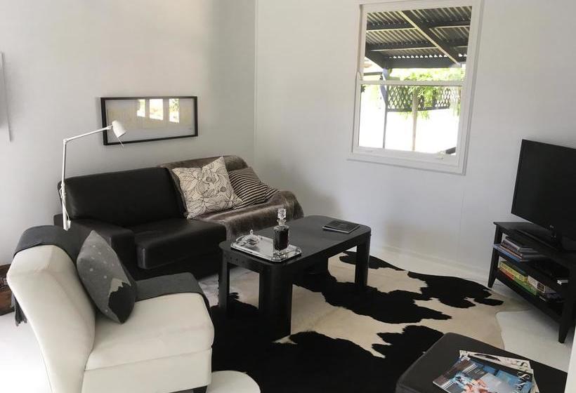 Bed and Breakfast Hilltop Too | Hahndorf | South Australia | Australia 7