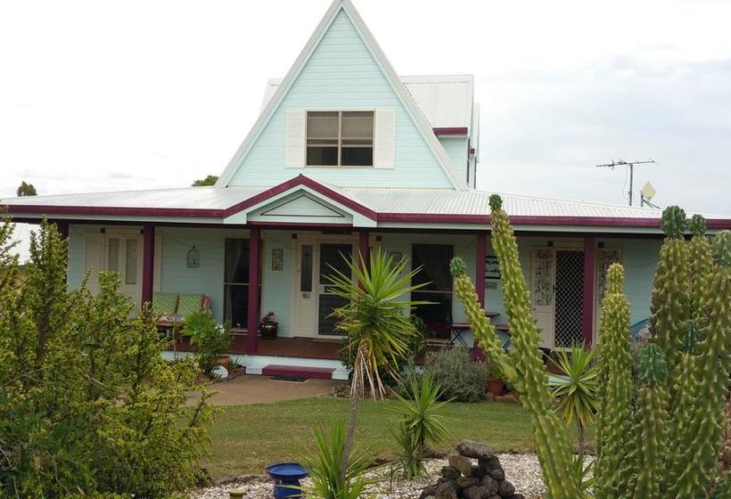 Bed and Breakfast Bed&Breakfast Birdhouse Cottage | Warwick | Queensland | Australia 16