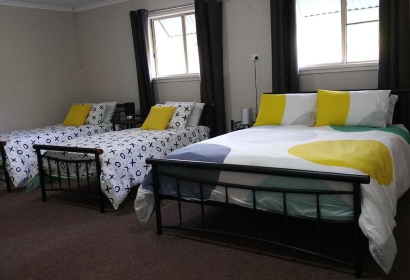 Bed and Breakfast Bed&Breakfast Birdhouse Cottage | Warwick | Queensland | Australia 4