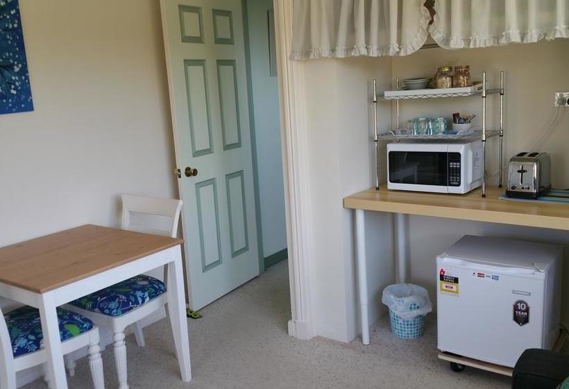 Bed and Breakfast Bed&Breakfast Birdhouse Cottage | Warwick | Queensland | Australia 6