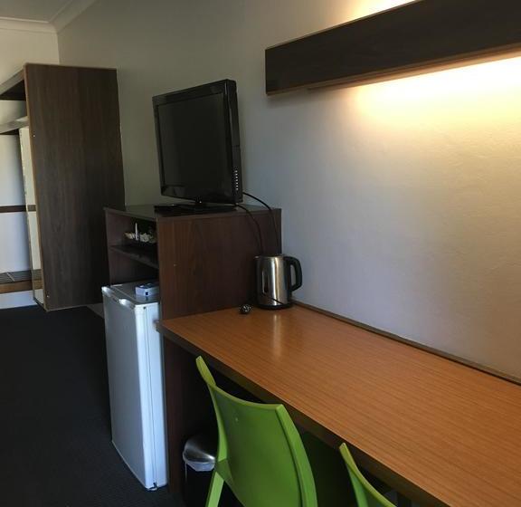 Hotel Palm And Pawn Tavern Motor Inn Bistro | Wagga Wagga | New South Wales | Australia 13