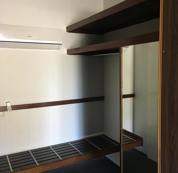 Hotel Palm And Pawn Tavern Motor Inn Bistro | Wagga Wagga | New South Wales | Australia 14