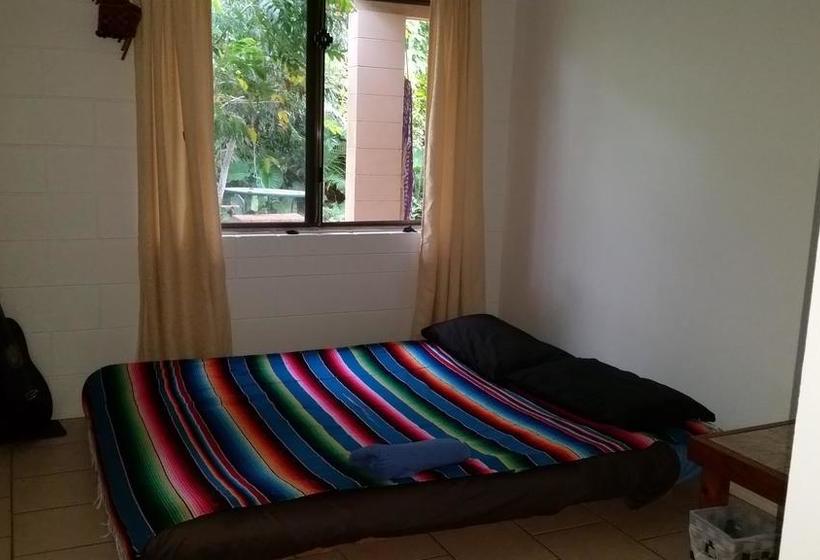 Bed and Breakfast El Ranchito | Holloways Beach | Queensland | Australia 9