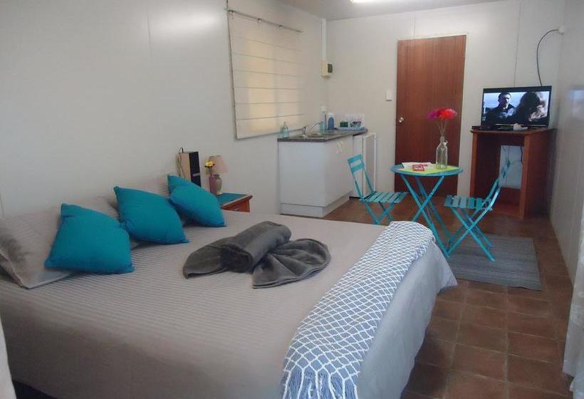 Resort Litchfield Sunset | Batchelor | Northern Territory | Australia 6