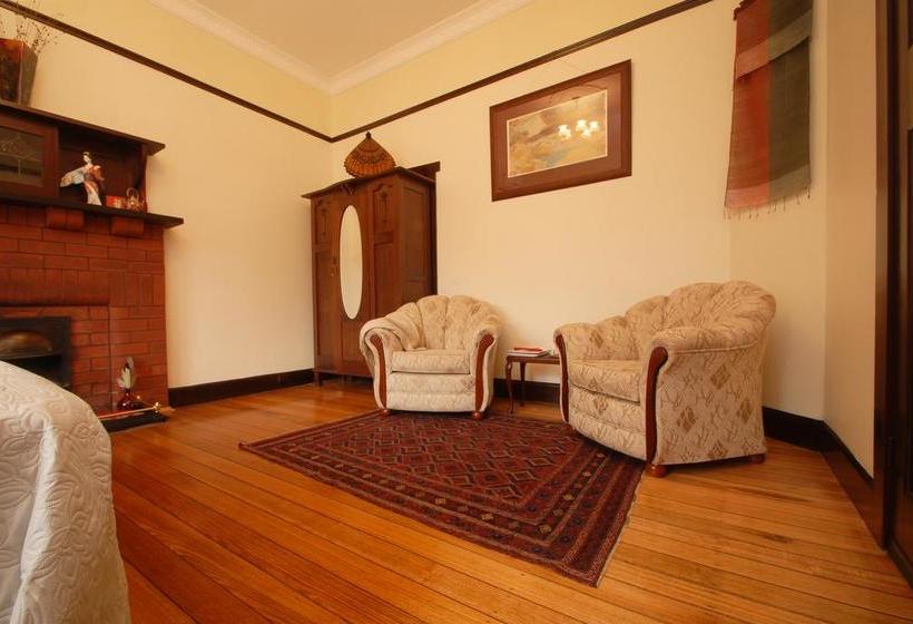 Bed and Breakfast Graceburn Gardens | Healesville | Victoria | Australia 12