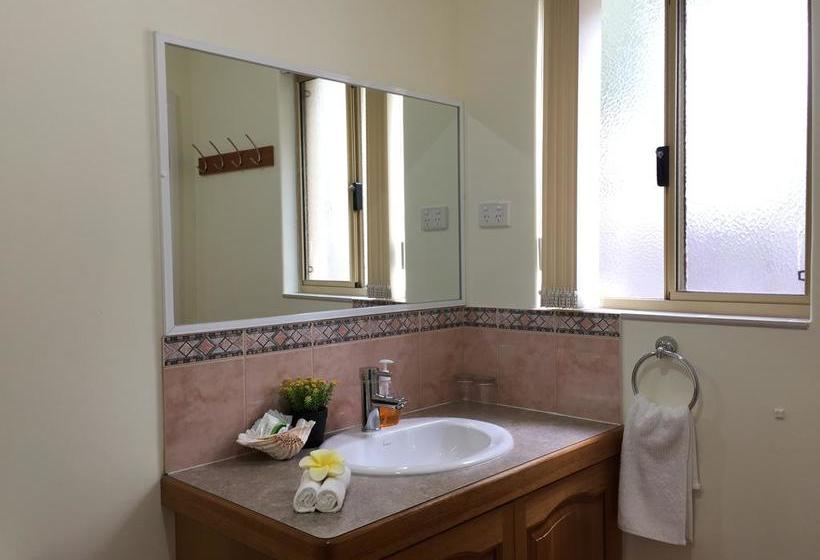 Bed and Breakfast The Royal Dolphin | Rockingham | Western Australia | Australia 4