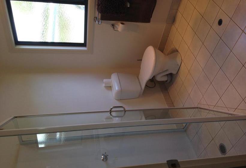 Motel Horsepower Cabins Warwick Queensland