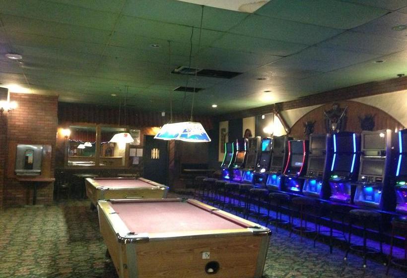 Hotel Manhattan Inn | Lloydminster | Saskatchewan | Canada 4