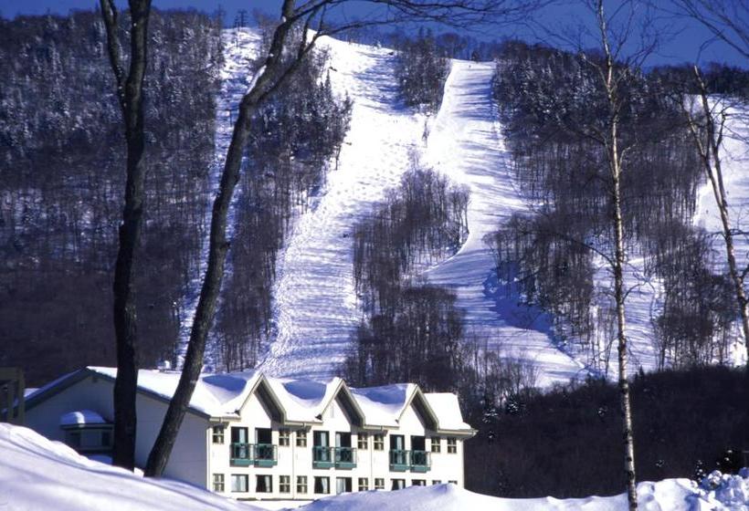 Hotel & Condos Stoneham | Stoneham | Quebec | Canada 2