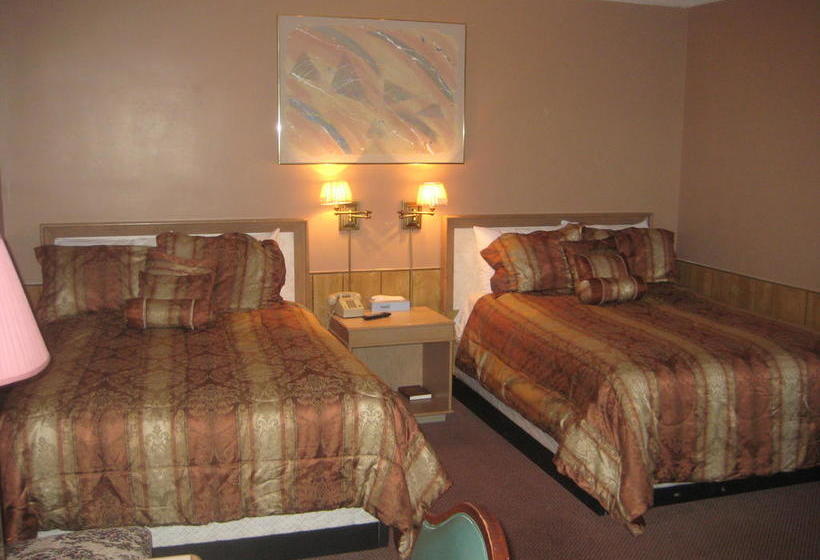 Travellers Motel | Stratford | Ontario | Canada 3