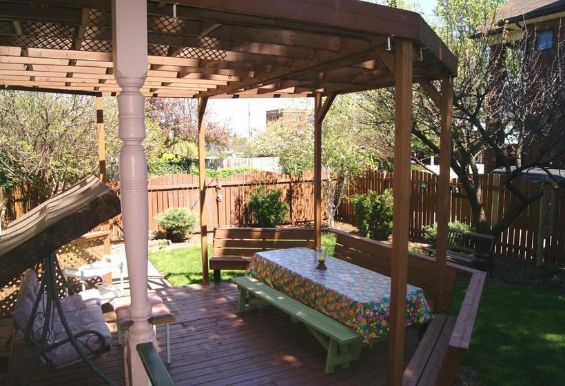 Ye Olde Walkerville Bed & Breakfast | Windsor | Ontario | Canada 1