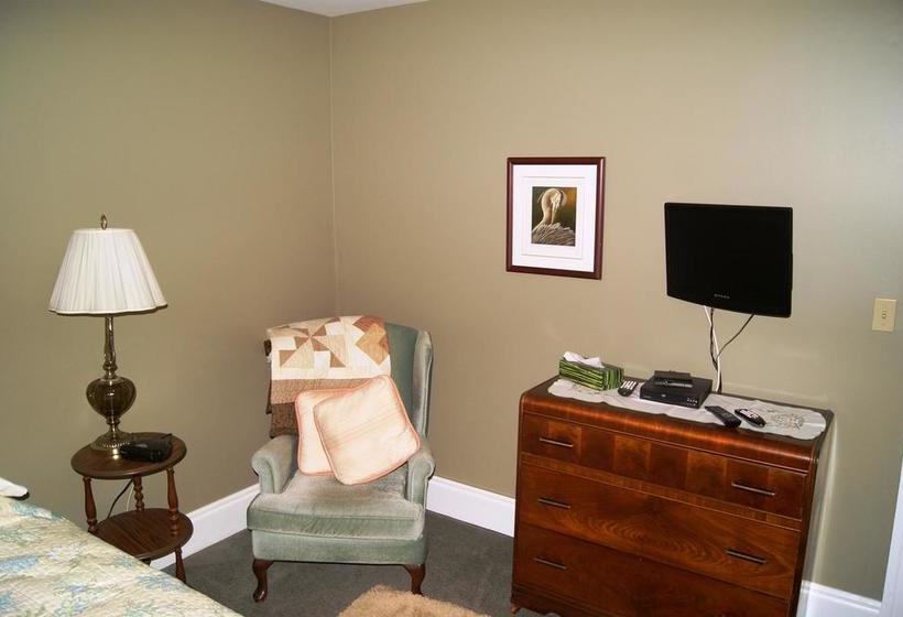 Ye Olde Walkerville Bed & Breakfast | Windsor | Ontario | Canada 14