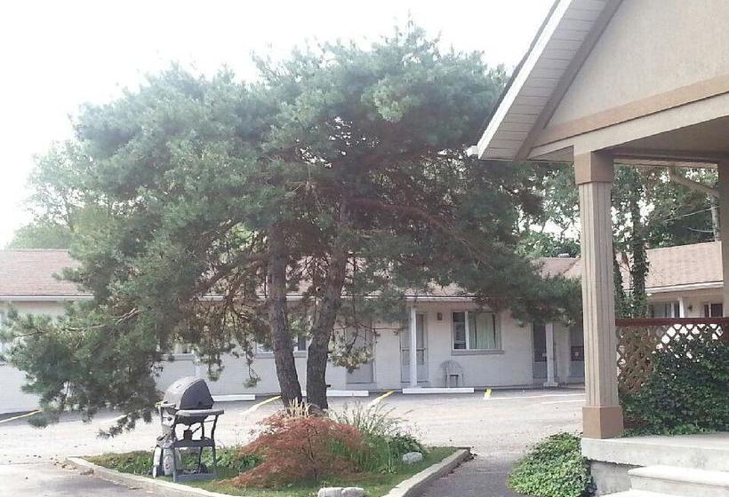 Airport Motel | Windsor | Ontario | Canada 10