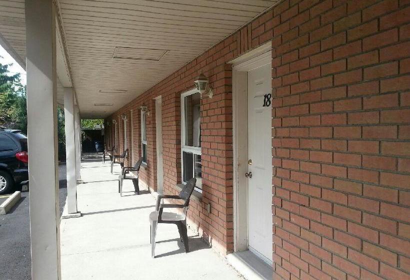 Airport Motel | Windsor | Ontario | Canada 3