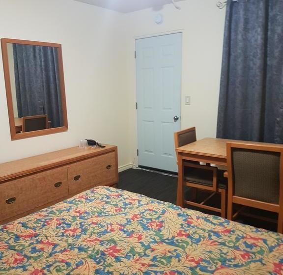 Travellers Choice Motel | Windsor | Ontario | Canada 14