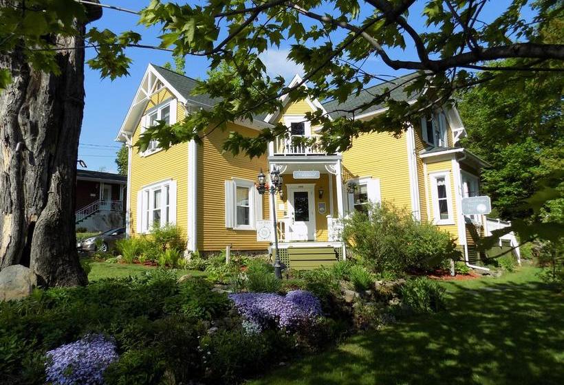 Bed and Breakfast Bed&Breakfast À L'Ancestrale | Magog | Quebec | Canada 11