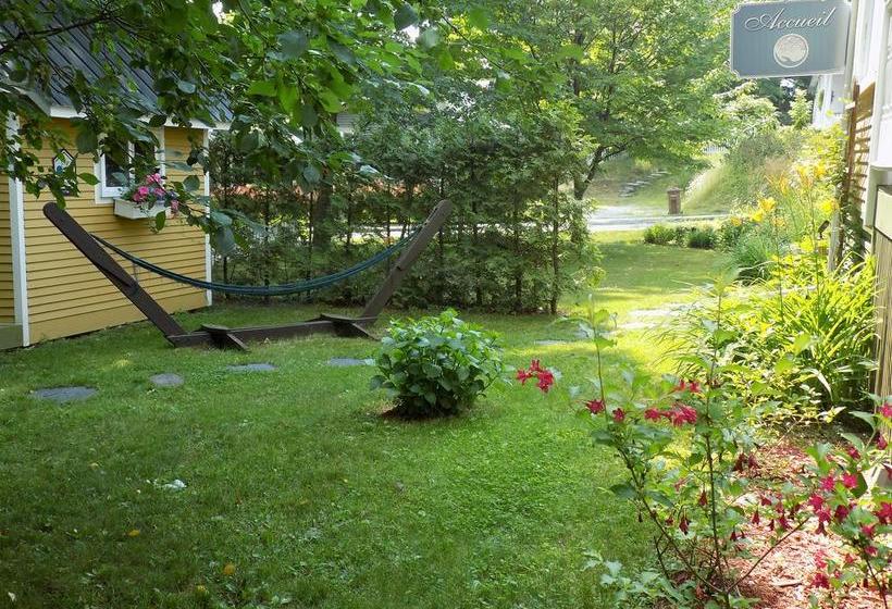 Bed and Breakfast Bed&Breakfast À L'Ancestrale | Magog | Quebec | Canada 19