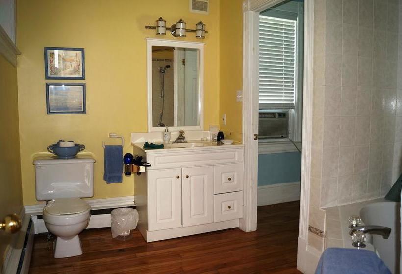 Bed and Breakfast Bed&Breakfast La Maison Drew | Magog | Quebec | Canada 15