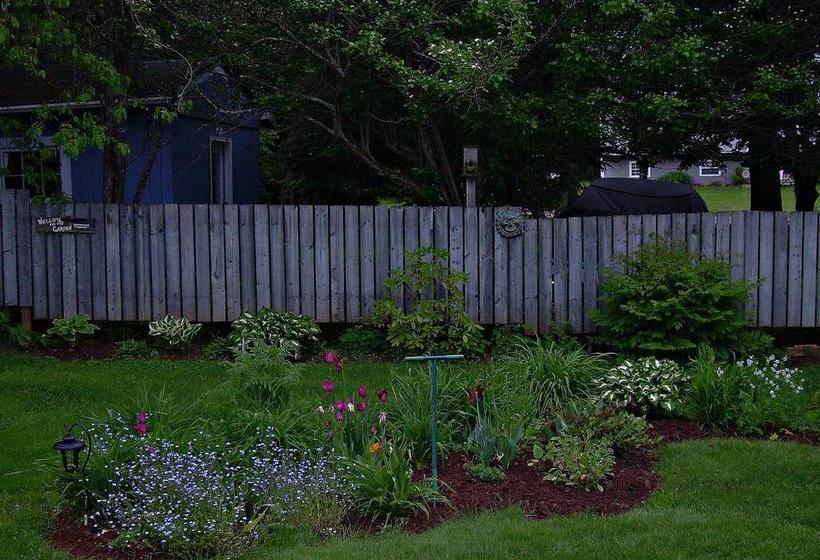 Elizabeth S Bed And Breakfast | Stratford | Prince Edward Island | Canada 10