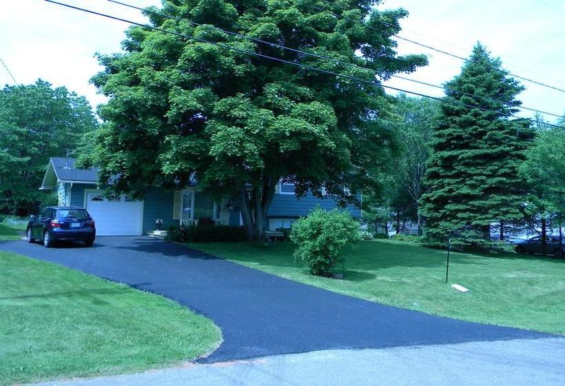 Elizabeth S Bed And Breakfast | Stratford | Prince Edward Island | Canada 9