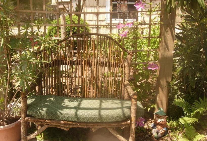 Koch Haus Bed And Breakfast | Stratford | Ontario | Canada 2