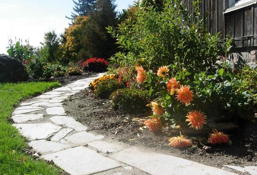 Koch Haus Bed And Breakfast | Stratford | Ontario | Canada 5