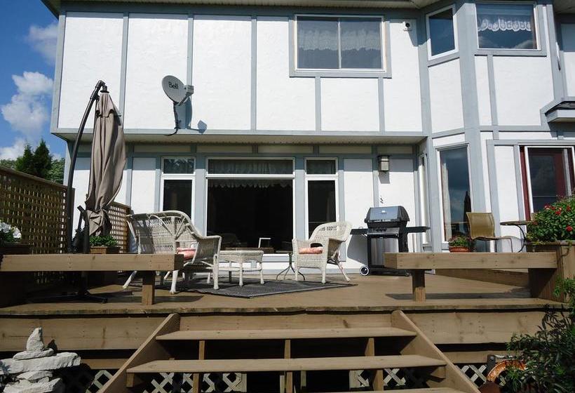 A Touch Of Country B&b | Stratford | Ontario | Canada 11