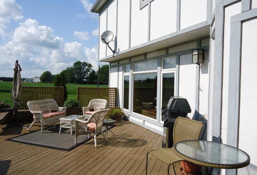 A Touch Of Country B&b | Stratford | Ontario | Canada 6