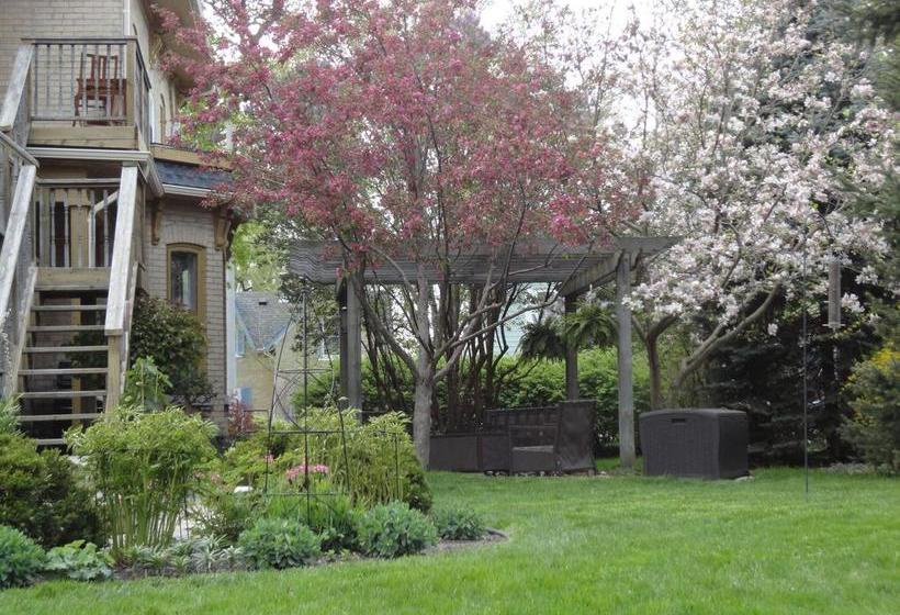 Bed and Breakfast Buckingham House | Stratford | Ontario | Canada 12