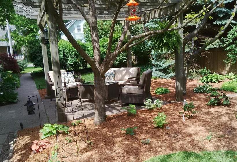 Bed and Breakfast Buckingham House | Stratford | Ontario | Canada 13