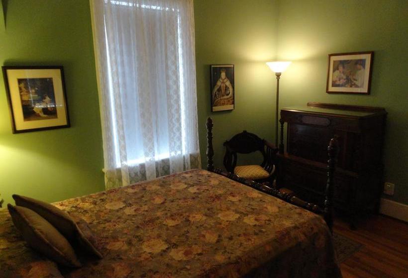 Bed and Breakfast Buckingham House | Stratford | Ontario | Canada 7