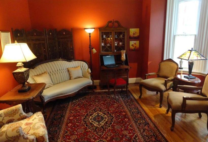 Bed and Breakfast Buckingham House | Stratford | Ontario | Canada 8
