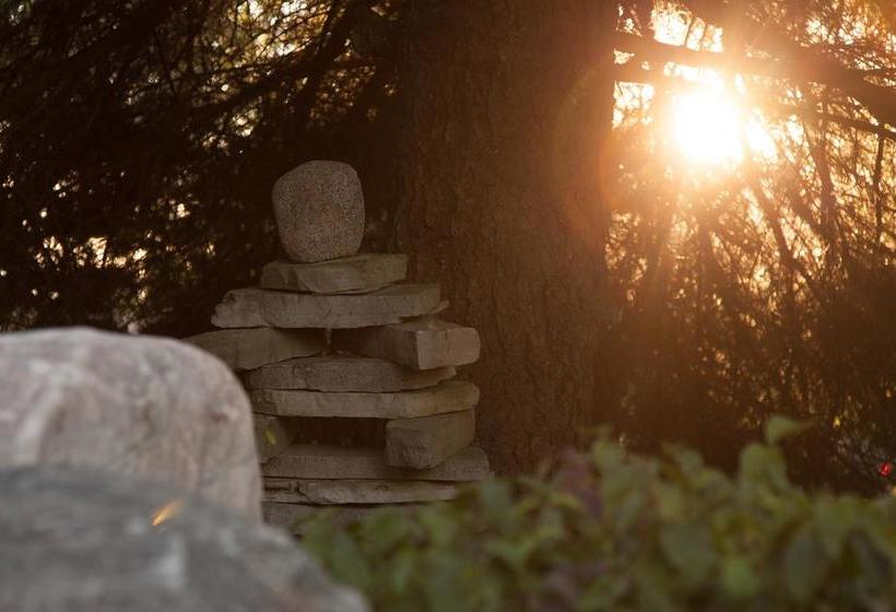 A Garden Stroll Bed & Breakfast | Stratford | Ontario | Canada 12