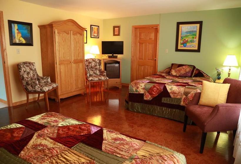 A Garden Stroll Bed & Breakfast | Stratford | Ontario | Canada 2