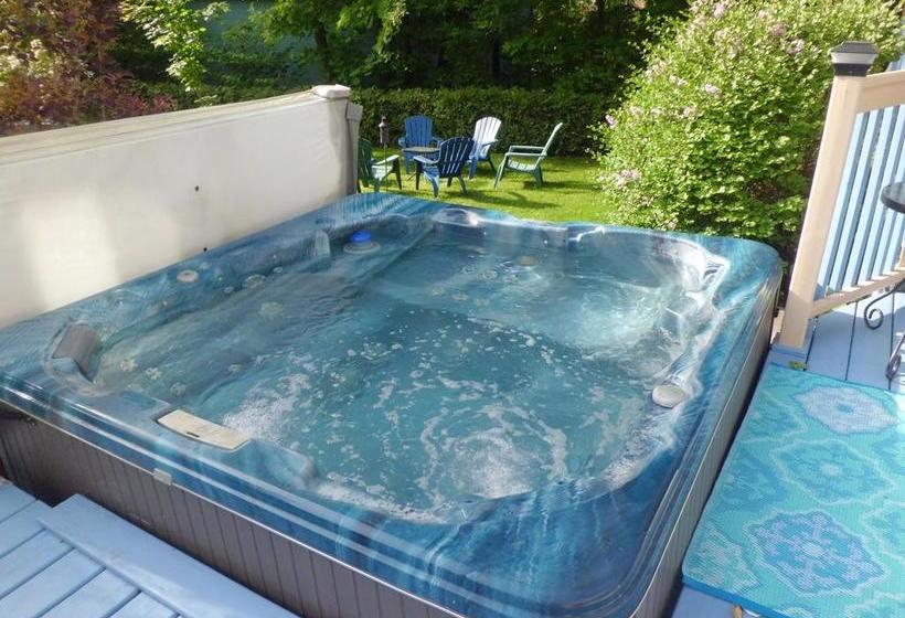 Bed and Breakfast Au Coeur De Magog | Magog | Quebec | Canada 12