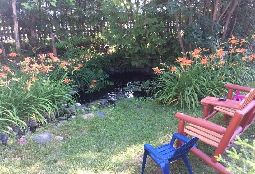 Bed and Breakfast à Amour Et Amitié | Magog | Quebec | Canada 15