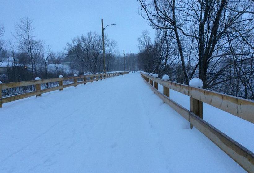 Bed and Breakfast à Amour Et Amitié | Magog | Quebec | Canada 17