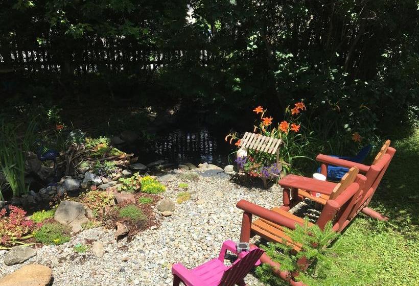 Bed and Breakfast à Amour Et Amitié | Magog | Quebec | Canada 9