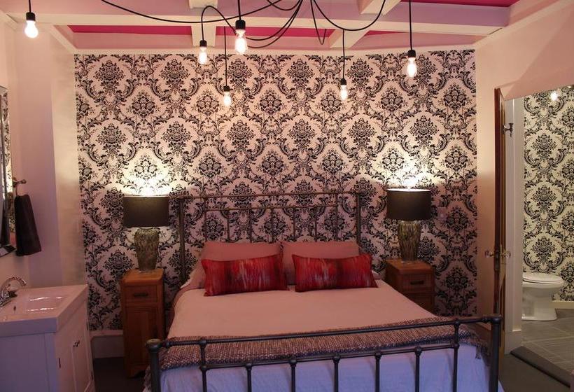 Bed and Breakfast Auberge La Belle Victorienne Et Spa | Magog | Quebec | Canada 14