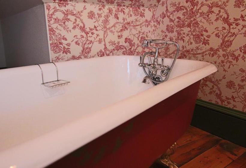 Bed and Breakfast Auberge La Belle Victorienne Et Spa | Magog | Quebec | Canada 15