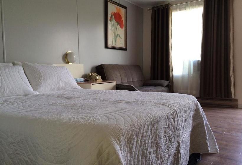 Motel De La Pente Douce Magog