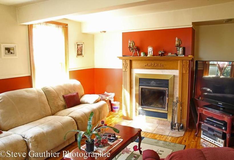 Bed and Breakfast Ici Et Maintenant | Magog | Quebec | Canada 13