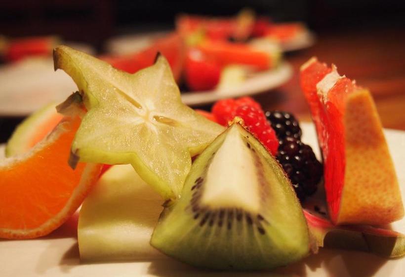 Bed and Breakfast Au Manoir De La Rue Merry | Magog | Quebec | Canada 15