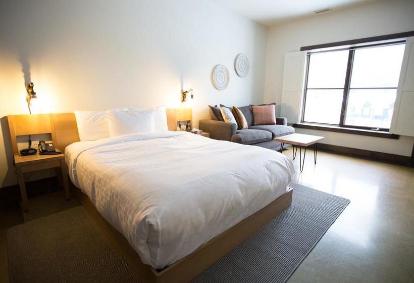 Hotel Espace 4 Saisons | Magog | Quebec | Canada 6