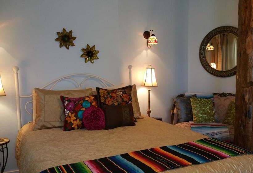 Au Gîte Du Cerf Argenté B&b | Magog | Quebec | Canada 16