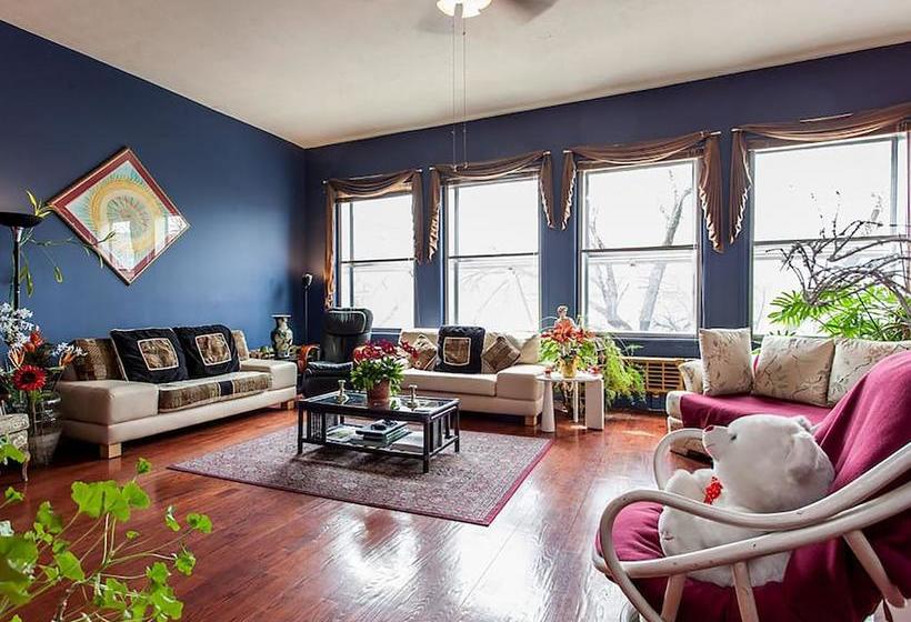 Bed and Breakfast Double Room With Terrace | Montreal | Quebec | Canada 3