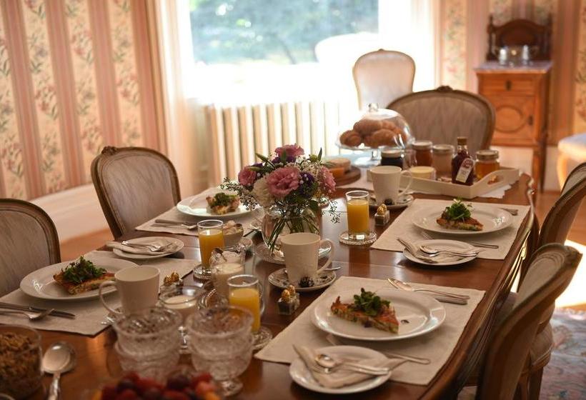 Bed and Breakfast Château La Motte | Woodstock | Ontario | Canada 15