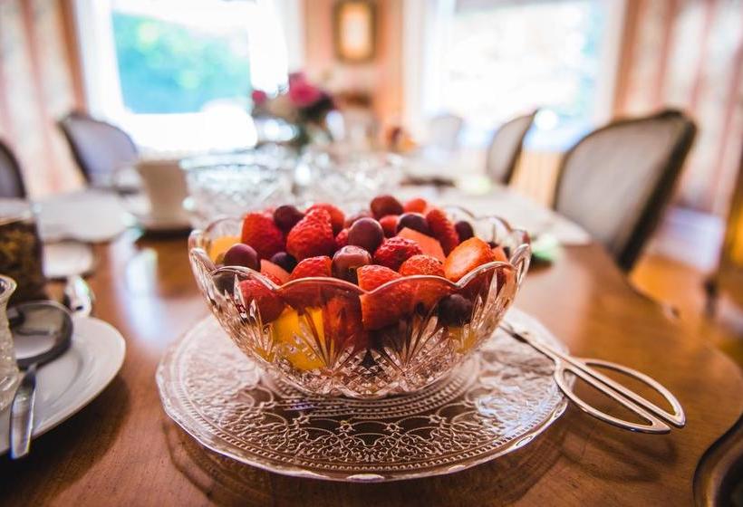 Bed and Breakfast Château La Motte | Woodstock | Ontario | Canada 18