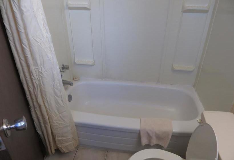 The House Motel | Rocky Mountain House | Alberta | Canada 4