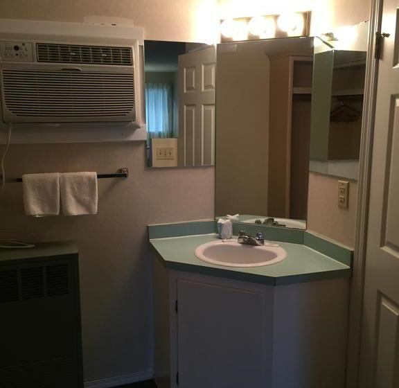 Motel Leroys Motor Inn | Strathmore | Alberta | Canada 6